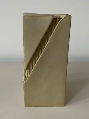 Niet of onleesbaar gesigneerd - Studio keramisch object kopen? Bied vanaf 10!