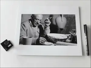 Lucien Clergue - Pablo Picasso in zijn atelier in Vallauris en France, 1949 kopen? Bied vanaf 1!