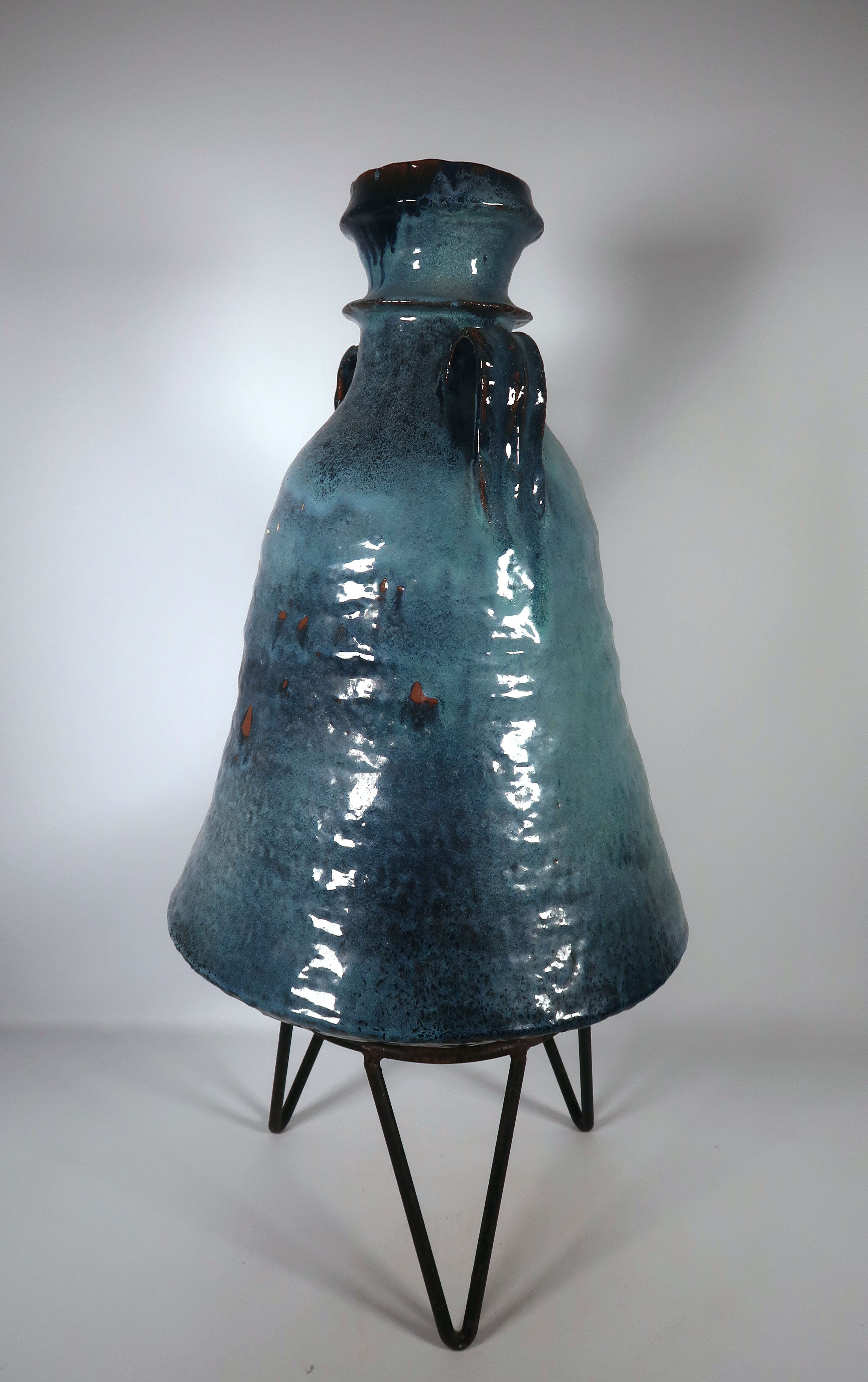 Peter von Hartsvelt Müller - Aardewerk, Amfora vaas met standaard (Groot) kopen? Bied vanaf 70!