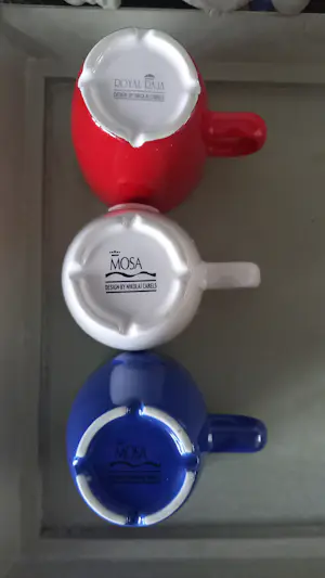 N.V. Porselein- en Tegelfabriek Mosa - Mokjes kopen? Bied vanaf 25!