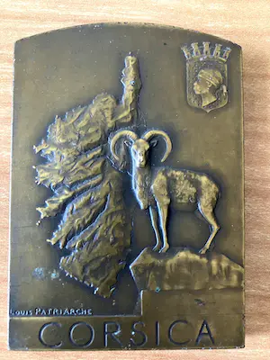 Louis Patriarche - Zware gesigneerde bronzen penning " Corsica " kopen? Bied vanaf 45!