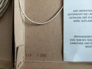 Panamarenko - Mönchengladbach box Das Flugzeug1969 gesigneerd kaufen? Bieten Sie von 1000!