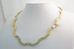 94 - Prachtig 18krt gouden Bi-color halssieraad - gefaseerd afgewerkt kopen? Bied vanaf 810!