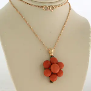 14k rosé gouden collier met hanger bezet met koraal - 45 cm kopen? Bied vanaf 270!