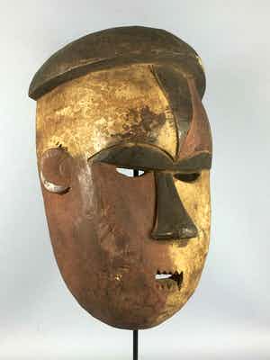 Dogon - 200379 - Old Tribal used African mask from the Salampasu - Congo. verkocht voor € 45!