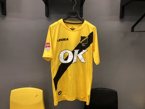 Curiosa - Swim to Fight Cancer wedstrijdshirt - Anouar Kali kopen? Bied vanaf 50!