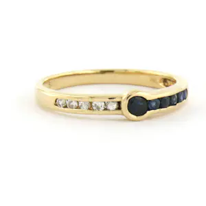 14k gouden ring met saffier tot. 0.65ct en briljant geslepen diamant tot. 0.10ct kopen? Bied vanaf 190!