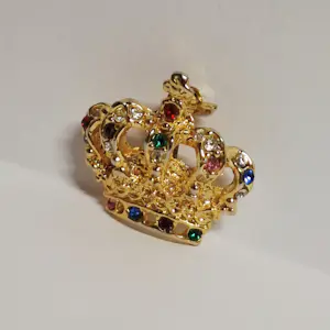 Royal Crown Broche kopen? Bied vanaf 75!