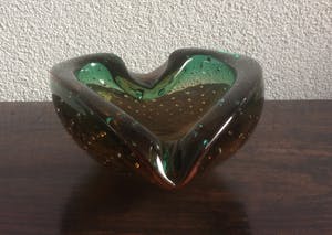Niet of onleesbaar gesigneerd - Object van spijkerglas kopen? Bied vanaf 1!