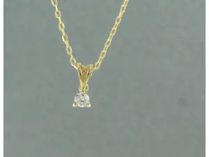 14k geelgouden collier met hanger bezet met briljant geslepen diamant 0,10ct kopen? Bied vanaf 170!