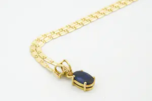 36 - Elegant en fijn 18 Krt gouden collier met 14 Krt blauwe edelsteen hanger kopen? Bied vanaf 170!