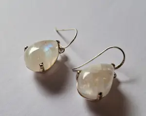 Nieuwe zilveren oorbellen met  Regenboogmaansteen kopen? Bied vanaf 70!