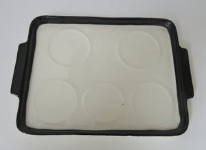 Niet of onleesbaar gesigneerd - Art deco zwart wit aardewerken olie- en azijn Stel kopen? Bied vanaf 10!