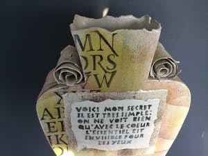 Niet of onleesbaar gesigneerd - “Steengoed” gebakken vaas kopen? Bied vanaf 1!