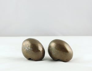 Brons (Onbekend) - Twee bronzen abstracte dierfiguren kopen? Bied vanaf 1!