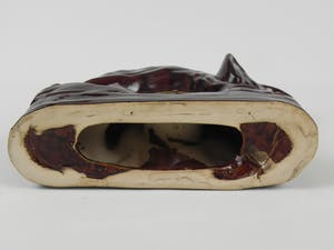 Niet of onleesbaar gesigneerd - Mercedes tafelklokje in olifant keramiek. kopen? Bied vanaf 1!