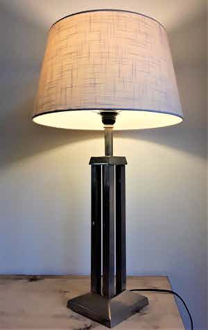 Regency massief/zware/robuuste tafel- dressoirlamp. Merk: Vermoedelijk Herda verkocht voor € 1!