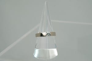 1220 -  unisex 14 karaats witgouden & diamanten solitairring 0.40ct /I/vs2 kopen? Bied vanaf 450!