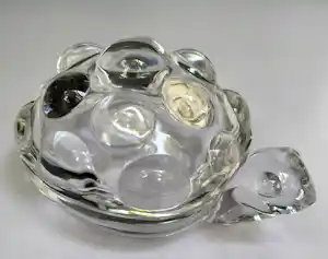 Val-Saint-Lambert - Schaal met deksel in de vorm van een schildpad verkocht voor € 15!