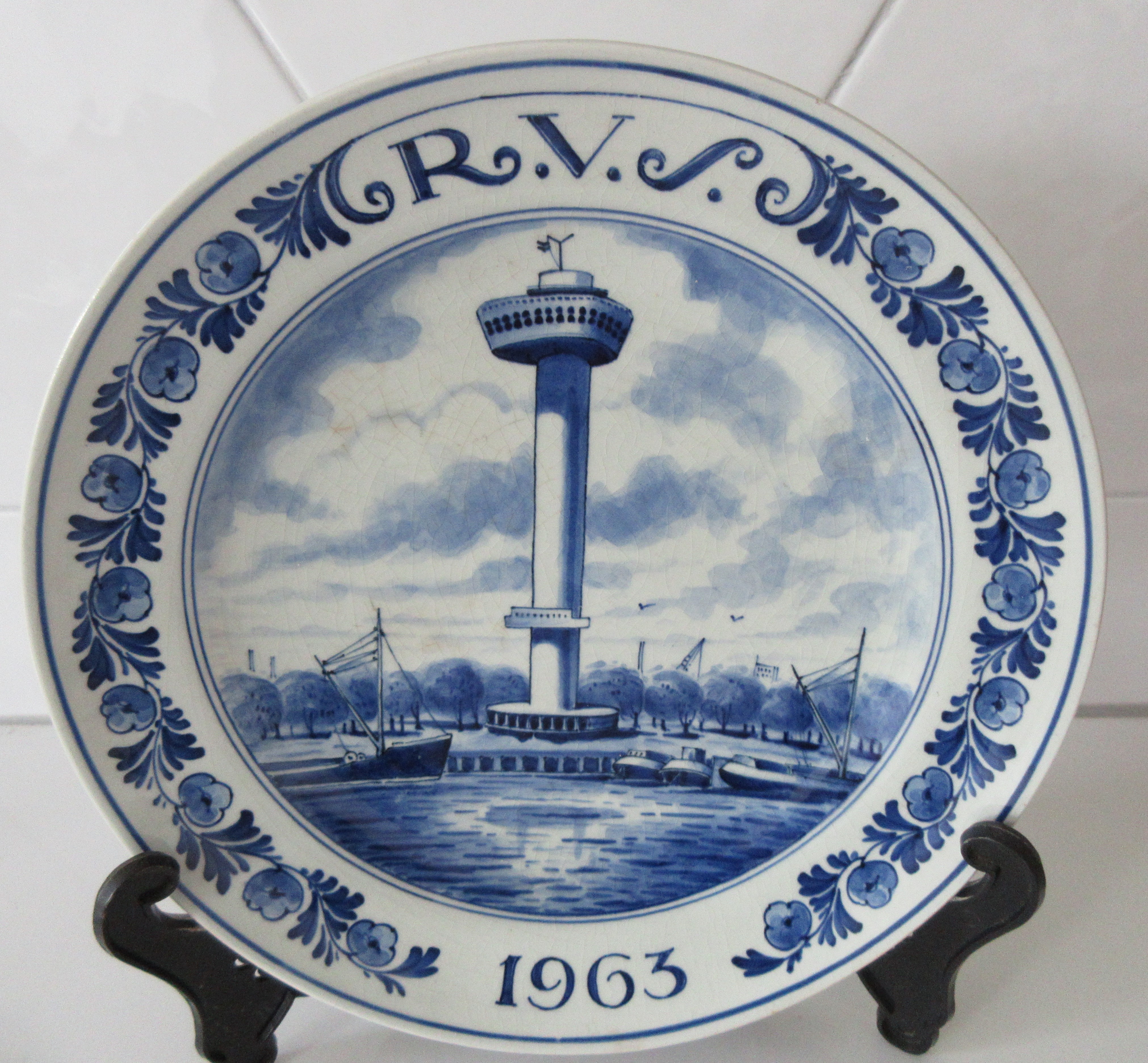 Porceleyne Fles (Royal Delft) - Wandbord RVS De Euromast uit 1963 kopen? Bied vanaf 1!
