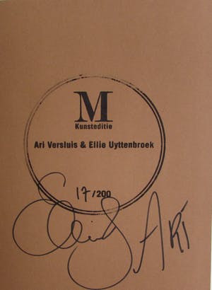 Ari Versluis - & Ellie Uyttenbroek - Exactitudes "Flowerpower - Rotterdam 2007" kopen? Bied vanaf 150!