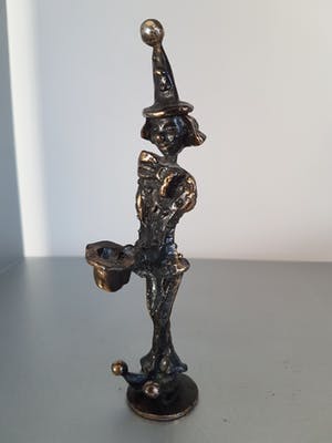Corry Ammerlaan - Beeld / Sculptuur "Een vrolijke noot" kopen? Bied vanaf 20!