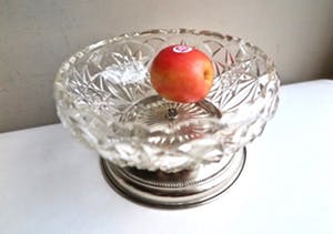 Niet of onleesbaar gesigneerd - Set van 2 Voetschalen - Kristalglas/Silverplate kopen? Bied vanaf 1!