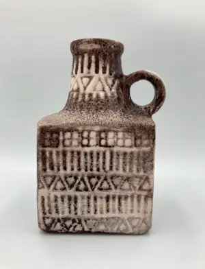 Bodo Mans - Iconische Bay-vaas by Bodo Mans, West-Duitsland vintage jaren 60 kopen? Bied vanaf 75!