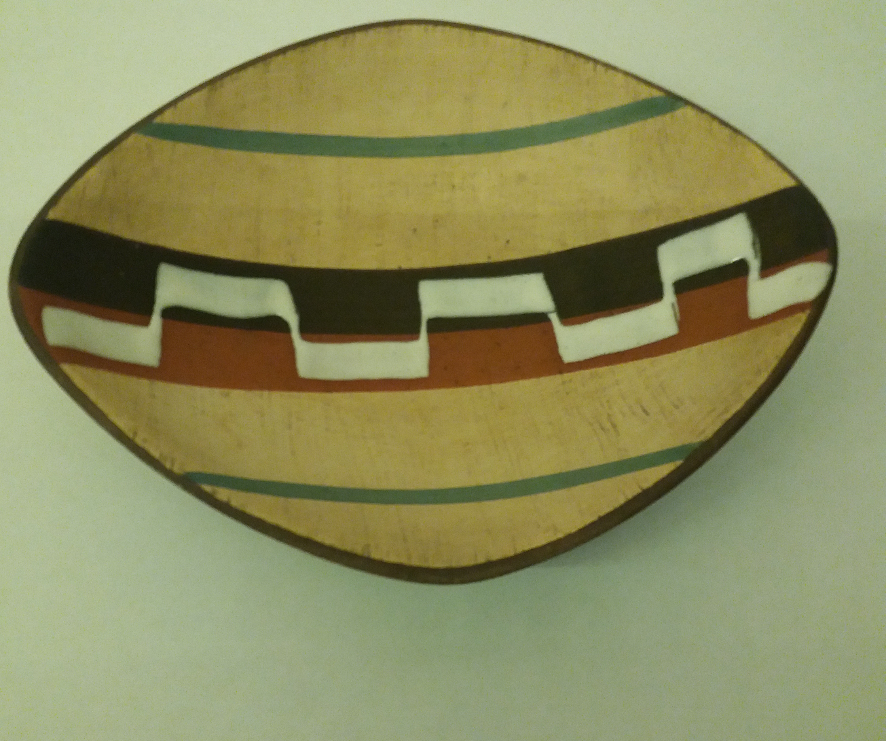 Niet of onleesbaar gesigneerd - Western Germany schaaltje van de jaren 1960  kopen? Bied vanaf 1!