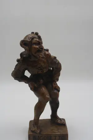 Niet of onleesbaar gesigneerd - Prachtig Rigoletto Beeld Gesigneerd (Gips Gepatineerd) 20e eeuw kopen? Bied vanaf 1!