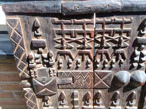 Dogon - Graanschuur deurtje verkocht voor € 90!