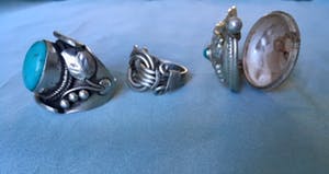 1e gehalte Zilver - 925 zilveren ringen en een verzilverde hanger kopen? Bied vanaf 1!