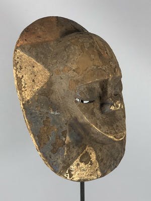 Eket - 190920 - Rare Tribal used African sun mask from Eket - Nigeria. kopen? Bied vanaf 35!