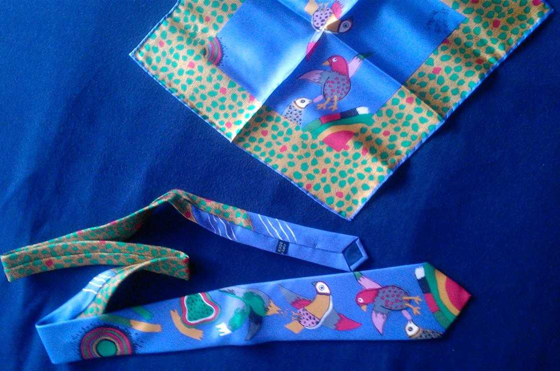 Corneille - voor KLM met Society Shop:zijden stropdas kopen? Bied vanaf 39!