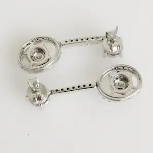 Diamanten set - Halsketting en oorbellen kopen? Bied vanaf 6000!