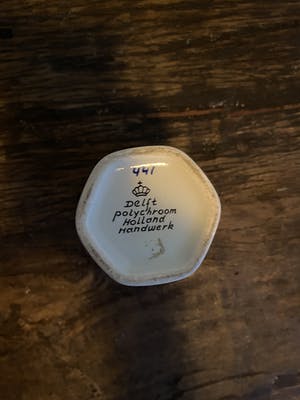 Plateelbakkerij Flora - 3-delig Delft gekleurd Kaststel kopen? Bied vanaf 1!