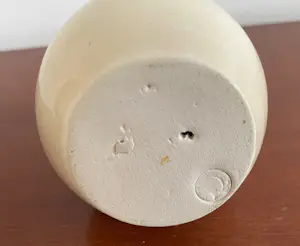 Niet of onleesbaar gesigneerd - Kunst keramisch ei object kopen? Bied vanaf 1!