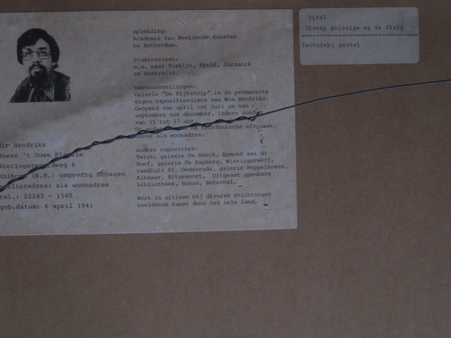 Wim Hendriks - Bijzonder Pastel van Noord Hollandse Expressionist "streng gelovige op fiets" kopen? Bied vanaf 1!