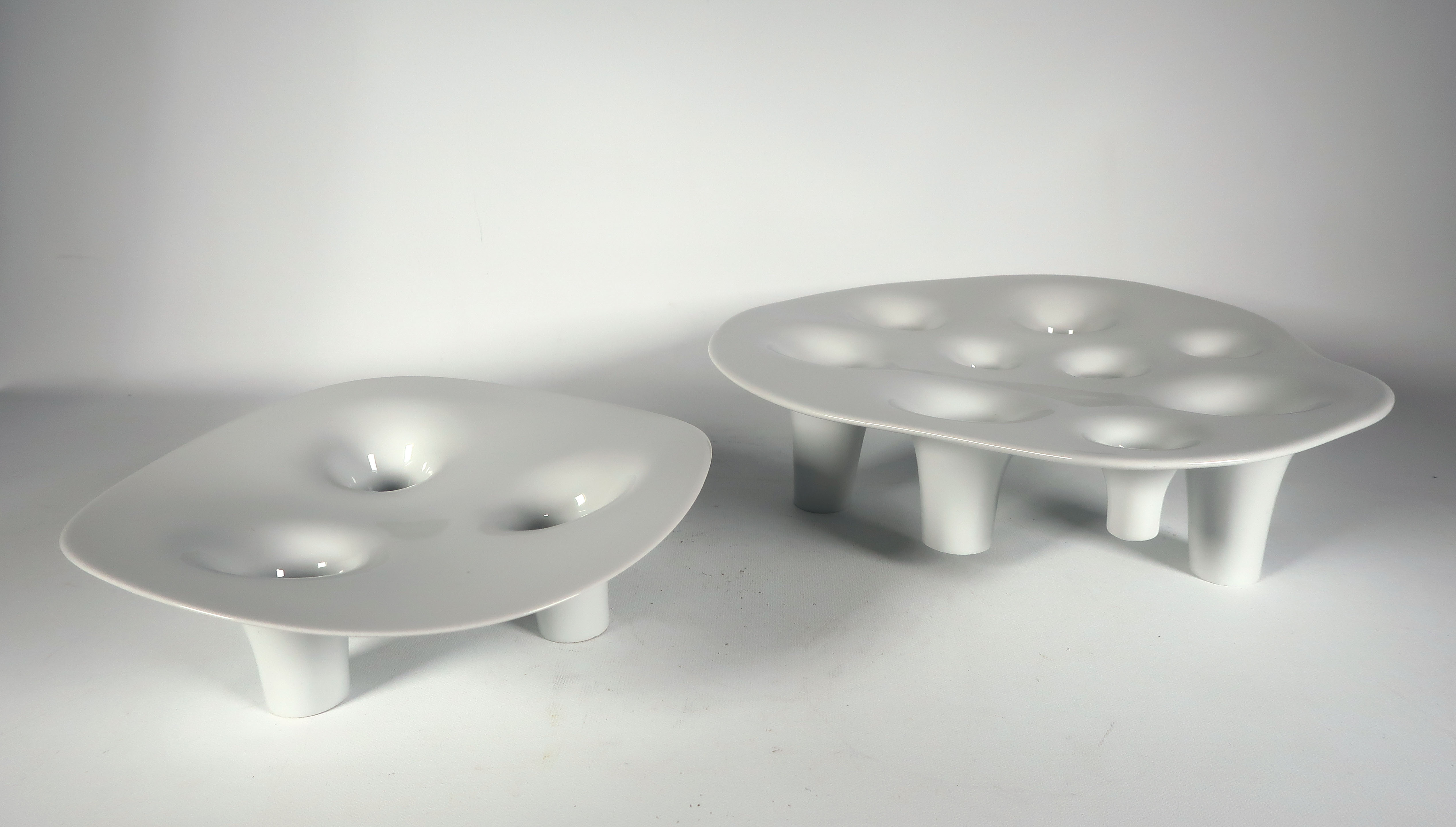 Willem Noyons - Porselein, Twee multifunctionele objecten kopen? Bied vanaf 50!