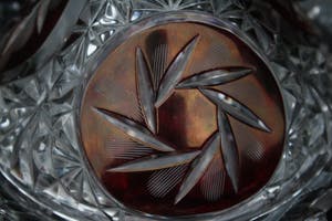 Niet of onleesbaar gesigneerd - Zwaar Kristalen Bonboniere. kopen? Bied vanaf 1!