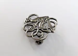 Buy Sterling zilveren Sigmund Espeland broche Noors Viking Urnesstil Dragestil? Bid from 125!