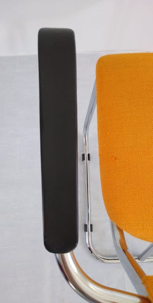 Gispen - De bekende buisframestoel van Gispen model 207. Geschatte periode jaren 60. kopen? Bied vanaf 45!