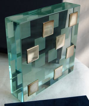 Koninklijke Van Kempen & Begeer - Zilver in floatglas , “Perspectief” – ontwerp: Hein Antheunis, 1997 kopen? Bied vanaf 1!