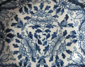 Koninklijke Tichelaar Makkum - Drie aardewerken wandbordjes kopen? Bied vanaf 1!