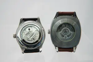 61 - Twee Stalen Unisex polshorloges met lederenbanden Fossil/Trail Automaten kopen? Bied vanaf 20!