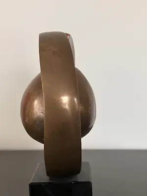 Ernest Joachim - Abstracte sculptuur kopen? Bied vanaf 199!