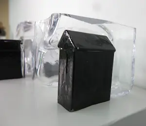 Bibi Smit - / Novy Bor, Drie glasobjecten (huisjes) kopen? Bied vanaf 100!