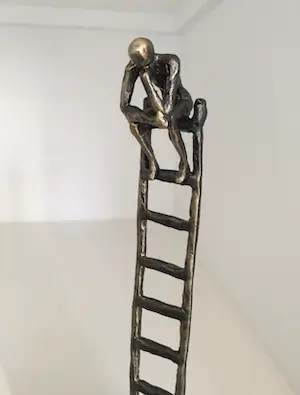 Corry Ammerlaan - Sculptuur “ De denkende mens “ kopen? Bied vanaf 1!