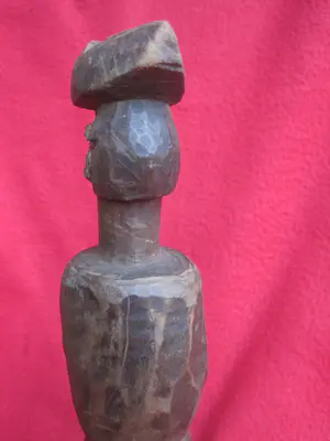 Yaka - Amulet beeld. kopen? Bied vanaf 75!