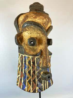 Pende - 220306 African mask from the Pende - Congo. verkocht voor € 45!